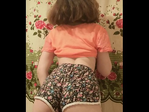 ❤️ Nena jove sexy despullant-se els pantalons curts davant la càmera ❤❌ Vídeo porno al porno ca.basseyn-vsem.ru ❤