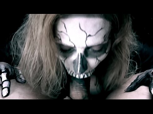 ❤️ Noia dimoni xuclant polla amb la seva boca negra i empassant semen. ❤❌ Vídeo porno al porno ca.basseyn-vsem.ru ❤